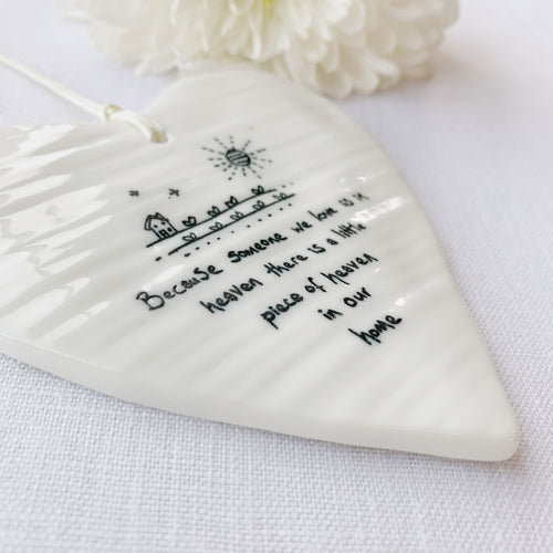 Calon Borslen | East of India Porcelain Hanging Heart – Heaven