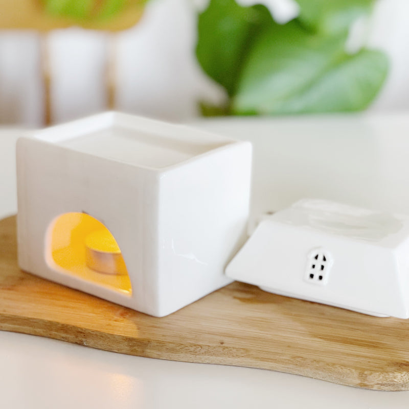 Llosgwr Olew - Ty Bychan | Oil Burner - Little White House