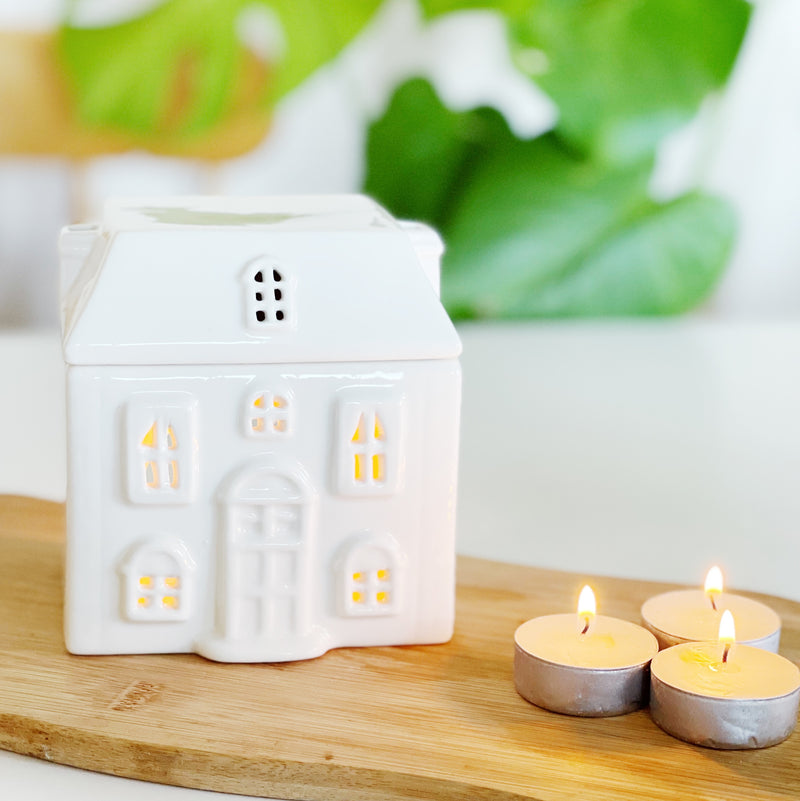 Llosgwr Olew - Ty Bychan | Oil Burner - Little White House