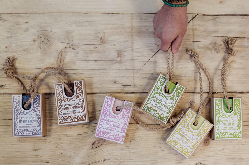 Sebon ar Gortyn | Agnes & Cat Soap on a Rope – Rhubarb Rhubarb