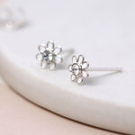 Clustdlysau Styd Arian | Sterling Silver Stud Earrings - Little White Flower