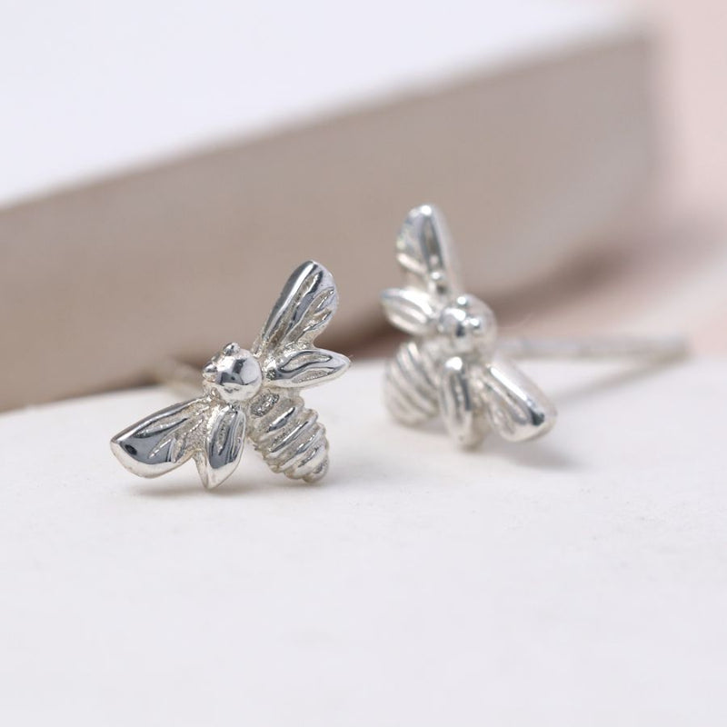 Clustdlysau Styd Arian | Sterling Silver Stud Earrings - Little Bee