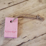 Sebon ar Gortyn | Agnes & Cat Soap on a Rope – Tea & Roses