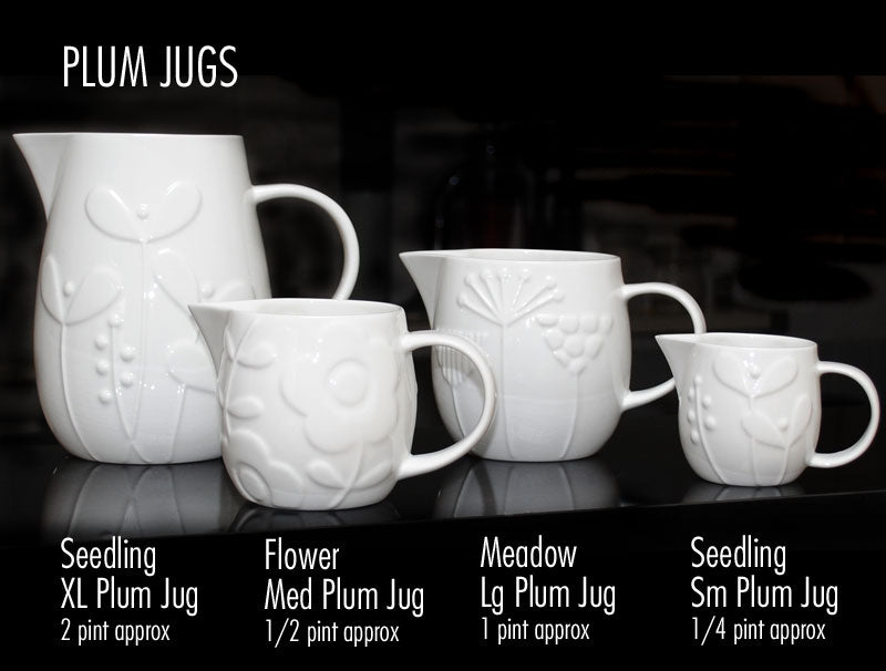 Jwg Tseina Gwyn Canolig - Blodyn | Medium Bone China Plum Mug - Flower